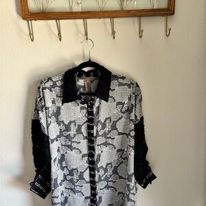 Sharon Young Navy & White Sheer Floral Button Down Blouse - Size L